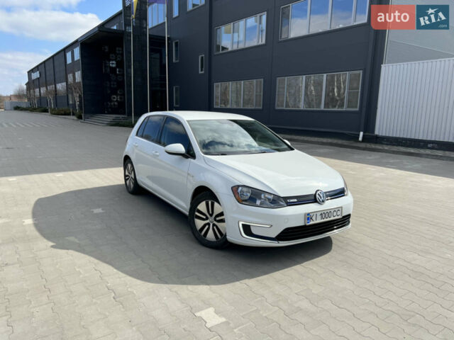 Белый Фольксваген e-Golf, объемом двигателя 0 л и пробегом 130 тыс. км за 10400 $, фото 1 на Automoto.ua