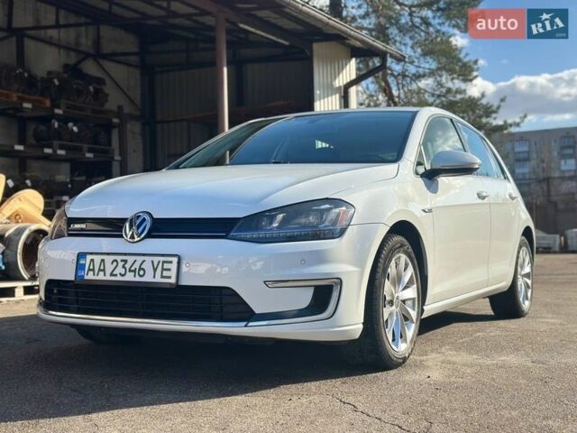 Белый Фольксваген e-Golf, объемом двигателя 0 л и пробегом 84 тыс. км за 8700 $, фото 1 на Automoto.ua