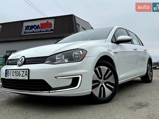 Белый Фольксваген e-Golf, объемом двигателя 0 л и пробегом 72 тыс. км за 12900 $, фото 1 на Automoto.ua