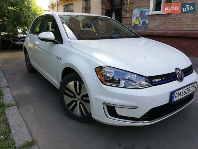 Білий Фольксваген e-Golf, об'ємом двигуна 0 л та пробігом 93 тис. км за 9100 $, фото 1 на Automoto.ua