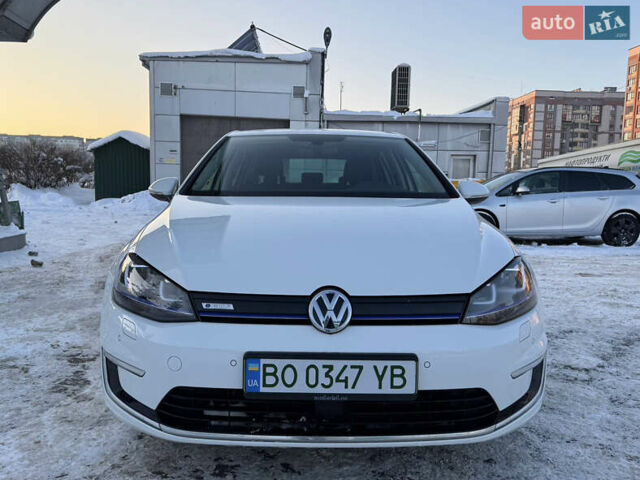 Білий Фольксваген e-Golf, об'ємом двигуна 0 л та пробігом 114 тис. км за 8700 $, фото 1 на Automoto.ua
