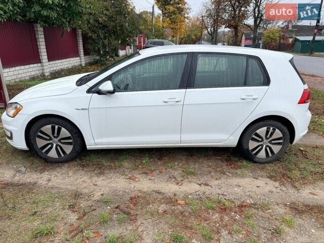 Білий Фольксваген e-Golf, об'ємом двигуна 0 л та пробігом 151 тис. км за 7200 $, фото 1 на Automoto.ua