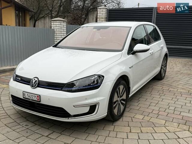 Білий Фольксваген e-Golf, об'ємом двигуна 0 л та пробігом 34 тис. км за 11999 $, фото 1 на Automoto.ua
