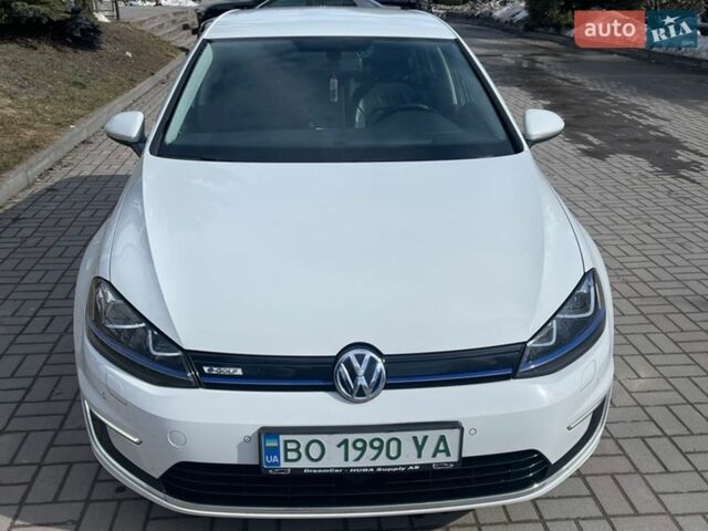 Белый Фольксваген e-Golf, объемом двигателя 0 л и пробегом 149 тыс. км за 8500 $, фото 1 на Automoto.ua