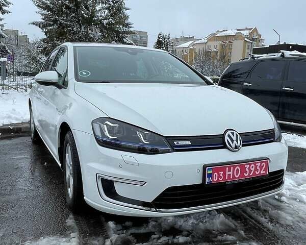 Білий Фольксваген e-Golf, об'ємом двигуна 0 л та пробігом 91 тис. км за 8500 $, фото 1 на Automoto.ua
