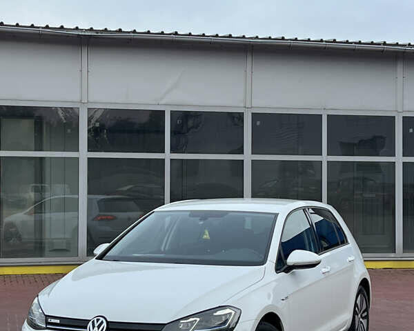Білий Фольксваген e-Golf, об'ємом двигуна 0 л та пробігом 140 тис. км за 12500 $, фото 1 на Automoto.ua