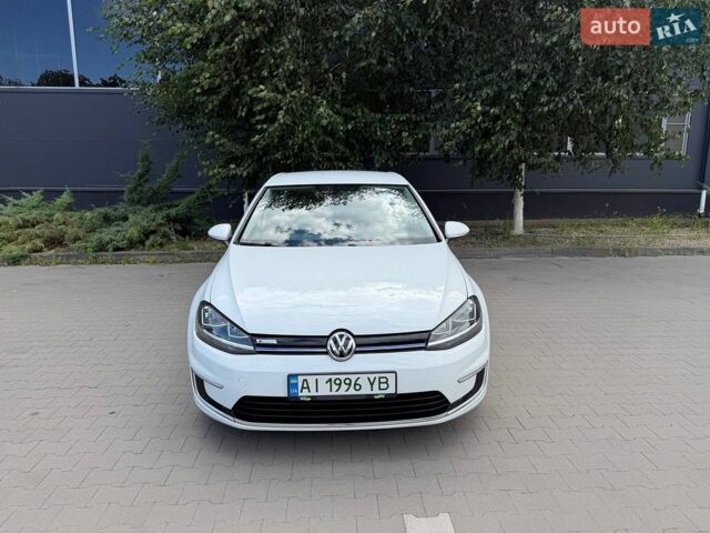 Білий Фольксваген e-Golf, об'ємом двигуна 0 л та пробігом 137 тис. км за 12800 $, фото 1 на Automoto.ua