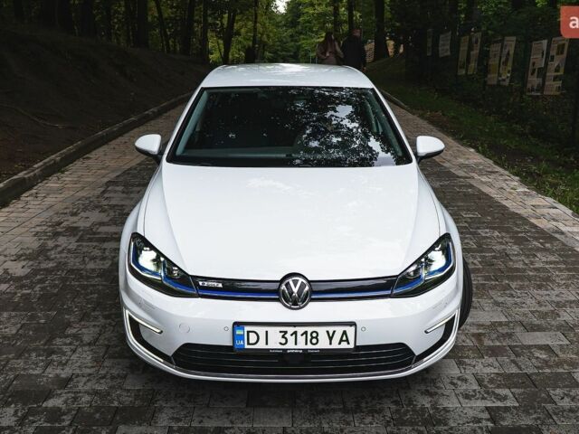 Білий Фольксваген e-Golf, об'ємом двигуна 0 л та пробігом 137 тис. км за 13500 $, фото 1 на Automoto.ua