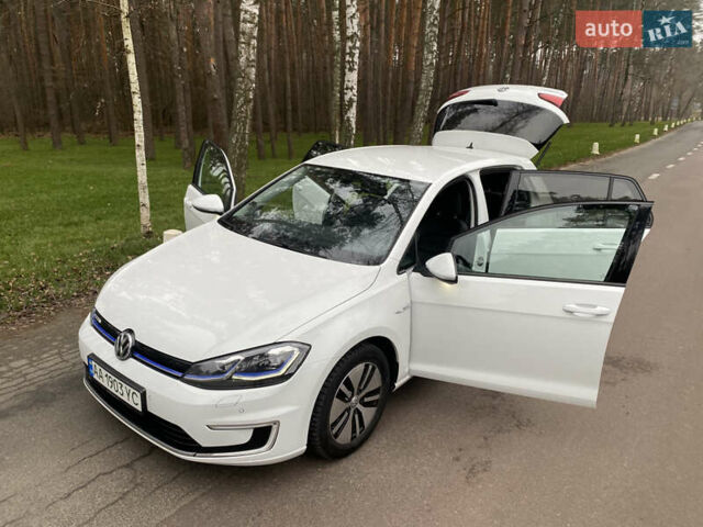 Білий Фольксваген e-Golf, об'ємом двигуна 0 л та пробігом 127 тис. км за 17000 $, фото 1 на Automoto.ua