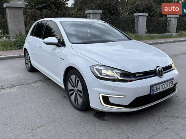 Білий Фольксваген e-Golf, об'ємом двигуна 0 л та пробігом 130 тис. км за 12300 $, фото 1 на Automoto.ua