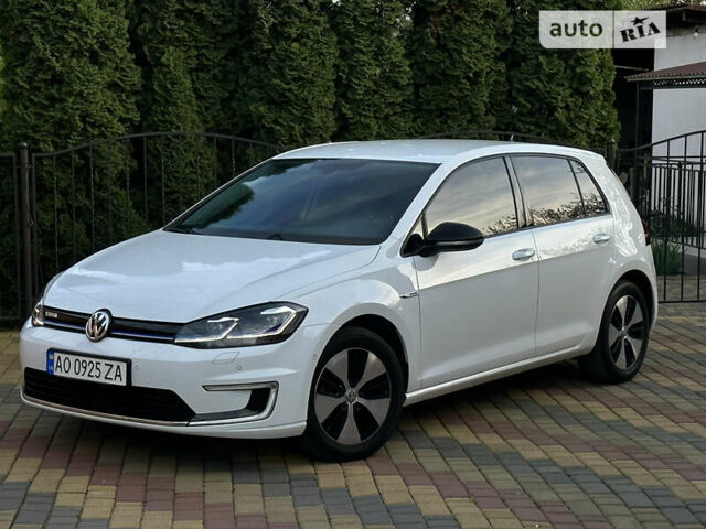 Білий Фольксваген e-Golf, об'ємом двигуна 0 л та пробігом 89 тис. км за 16999 $, фото 1 на Automoto.ua