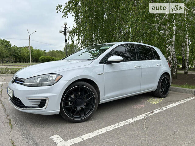 Білий Фольксваген e-Golf, об'ємом двигуна 0 л та пробігом 75 тис. км за 14500 $, фото 1 на Automoto.ua