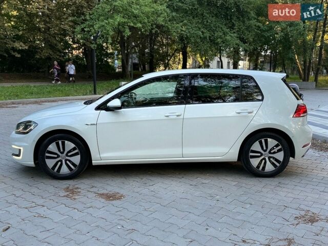 Білий Фольксваген e-Golf, об'ємом двигуна 0 л та пробігом 193 тис. км за 13000 $, фото 1 на Automoto.ua