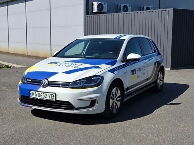 Білий Фольксваген e-Golf, об'ємом двигуна 0 л та пробігом 138 тис. км за 12500 $, фото 1 на Automoto.ua