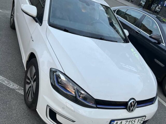 Білий Фольксваген e-Golf, об'ємом двигуна 0 л та пробігом 90 тис. км за 15700 $, фото 1 на Automoto.ua