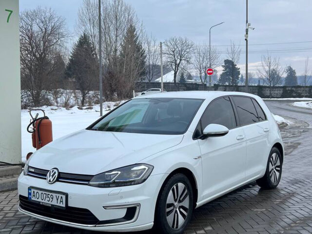 Білий Фольксваген e-Golf, об'ємом двигуна 0 л та пробігом 157 тис. км за 13200 $, фото 1 на Automoto.ua