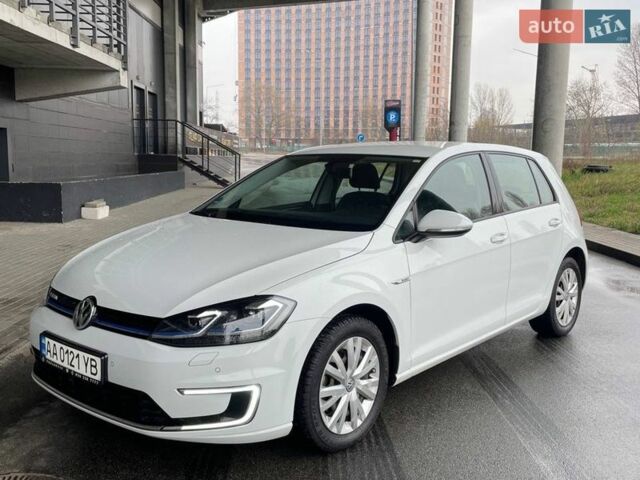 Білий Фольксваген e-Golf, об'ємом двигуна 0 л та пробігом 35 тис. км за 13900 $, фото 1 на Automoto.ua