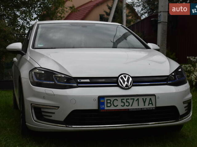 Белый Фольксваген e-Golf, объемом двигателя 0 л и пробегом 80 тыс. км за 14500 $, фото 1 на Automoto.ua