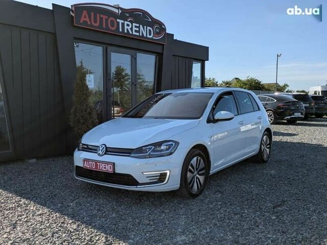 Белый Фольксваген e-Golf, объемом двигателя 0 л и пробегом 82 тыс. км за 13990 $, фото 1 на Automoto.ua