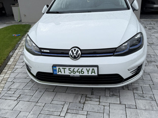 Білий Фольксваген e-Golf, об'ємом двигуна 0 л та пробігом 169 тис. км за 13000 $, фото 1 на Automoto.ua