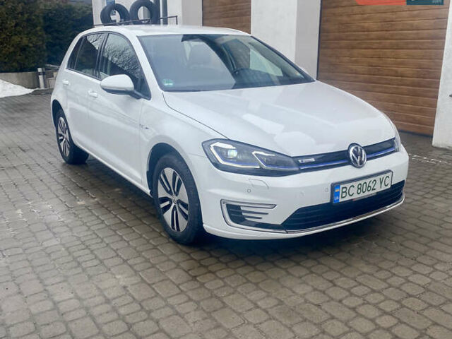 Білий Фольксваген e-Golf, об'ємом двигуна 0 л та пробігом 29 тис. км за 11990 $, фото 1 на Automoto.ua