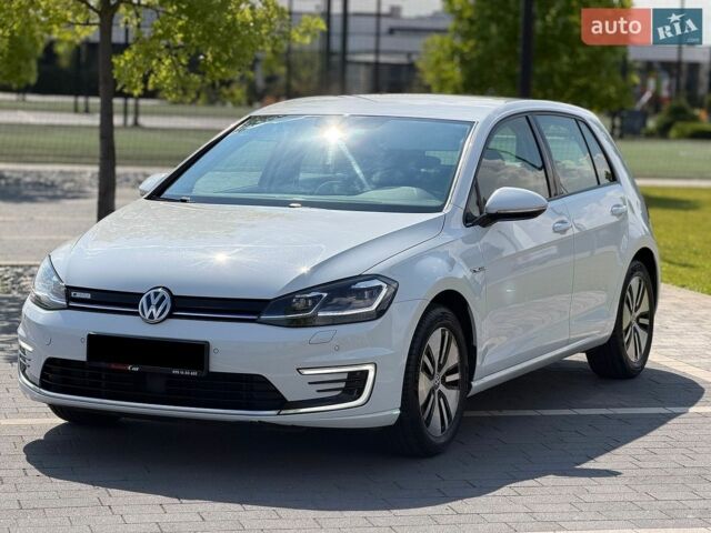 Білий Фольксваген e-Golf, об'ємом двигуна 0 л та пробігом 102 тис. км за 13750 $, фото 1 на Automoto.ua