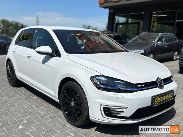 Білий Фольксваген e-Golf, об'ємом двигуна 35 л та пробігом 44 тис. км за 19200 $, фото 1 на Automoto.ua