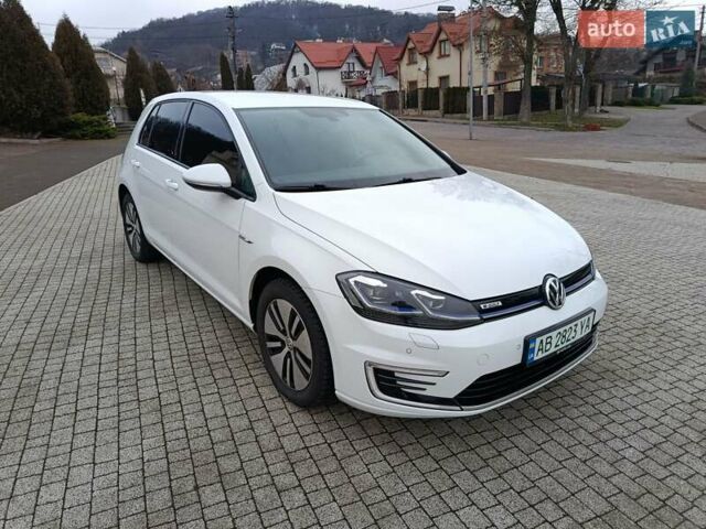 Білий Фольксваген e-Golf, об'ємом двигуна 0 л та пробігом 78 тис. км за 11600 $, фото 1 на Automoto.ua