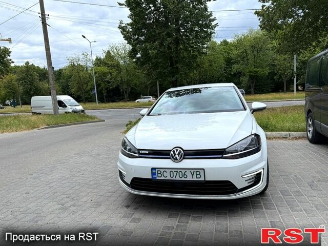 Білий Фольксваген e-Golf, об'ємом двигуна 0.11 л та пробігом 37 тис. км за 13000 $, фото 1 на Automoto.ua