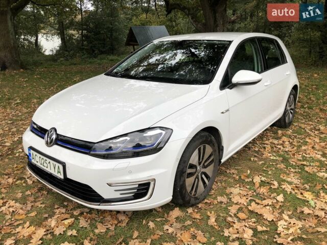 Білий Фольксваген e-Golf, об'ємом двигуна 0 л та пробігом 80 тис. км за 14300 $, фото 1 на Automoto.ua