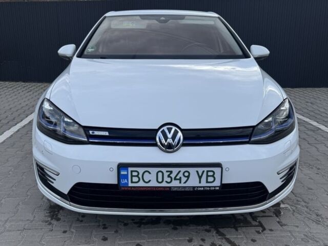 Белый Фольксваген e-Golf, объемом двигателя 0 л и пробегом 38 тыс. км за 18200 $, фото 1 на Automoto.ua