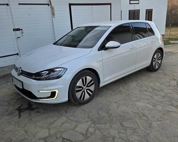 Білий Фольксваген e-Golf, об'ємом двигуна 0 л та пробігом 72 тис. км за 16300 $, фото 1 на Automoto.ua