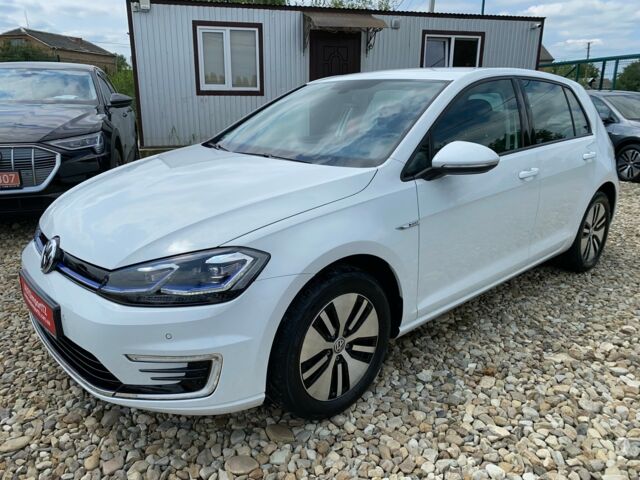 Білий Фольксваген e-Golf, об'ємом двигуна 0 л та пробігом 41 тис. км за 14400 $, фото 1 на Automoto.ua