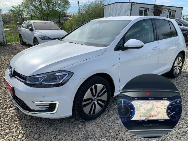 Белый Фольксваген e-Golf, объемом двигателя 0 л и пробегом 36 тыс. км за 16500 $, фото 1 на Automoto.ua