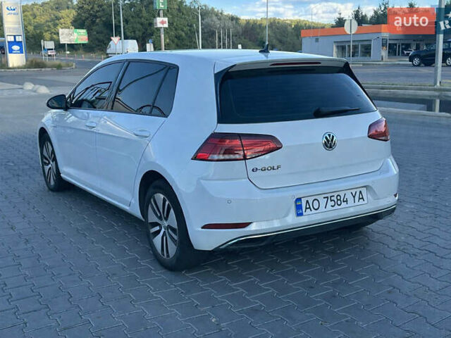 Белый Фольксваген e-Golf, объемом двигателя 0 л и пробегом 92 тыс. км за 13700 $, фото 1 на Automoto.ua
