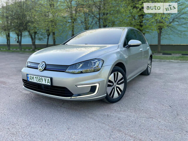 Бежевый Фольксваген e-Golf, объемом двигателя 0 л и пробегом 135 тыс. км за 10700 $, фото 1 на Automoto.ua