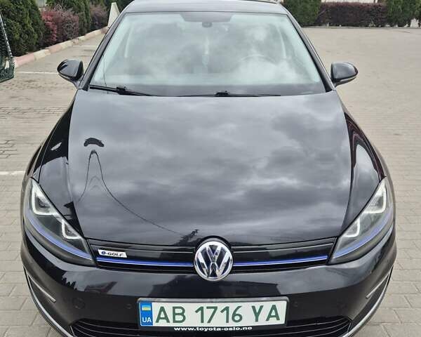 Черный Фольксваген e-Golf, объемом двигателя 0 л и пробегом 127 тыс. км за 8700 $, фото 1 на Automoto.ua