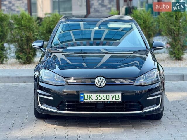 Чорний Фольксваген e-Golf, об'ємом двигуна 0 л та пробігом 162 тис. км за 7800 $, фото 1 на Automoto.ua