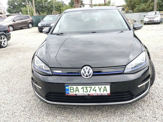 Чорний Фольксваген e-Golf, об'ємом двигуна 0 л та пробігом 144 тис. км за 14000 $, фото 1 на Automoto.ua