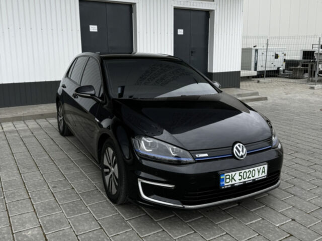 Чорний Фольксваген e-Golf, об'ємом двигуна 0 л та пробігом 125 тис. км за 9450 $, фото 1 на Automoto.ua