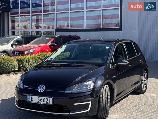 Черный Фольксваген e-Golf, объемом двигателя 0 л и пробегом 119 тыс. км за 8600 $, фото 1 на Automoto.ua