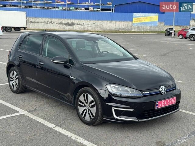 Черный Фольксваген e-Golf, объемом двигателя 0 л и пробегом 98 тыс. км за 8800 $, фото 1 на Automoto.ua