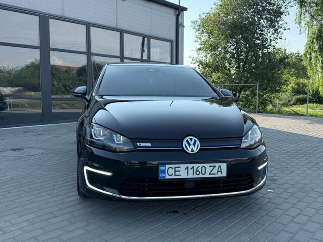 Черный Фольксваген e-Golf, объемом двигателя 0 л и пробегом 135 тыс. км за 8800 $, фото 1 на Automoto.ua