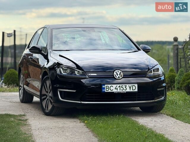 Черный Фольксваген e-Golf, объемом двигателя 0 л и пробегом 131 тыс. км за 9550 $, фото 1 на Automoto.ua
