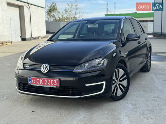 Черный Фольксваген e-Golf, объемом двигателя 0 л и пробегом 89 тыс. км за 8500 $, фото 1 на Automoto.ua