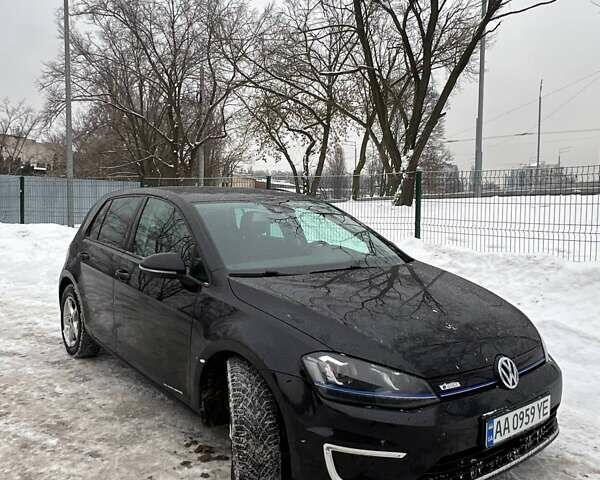 Чорний Фольксваген e-Golf, об'ємом двигуна 0 л та пробігом 118 тис. км за 10499 $, фото 1 на Automoto.ua