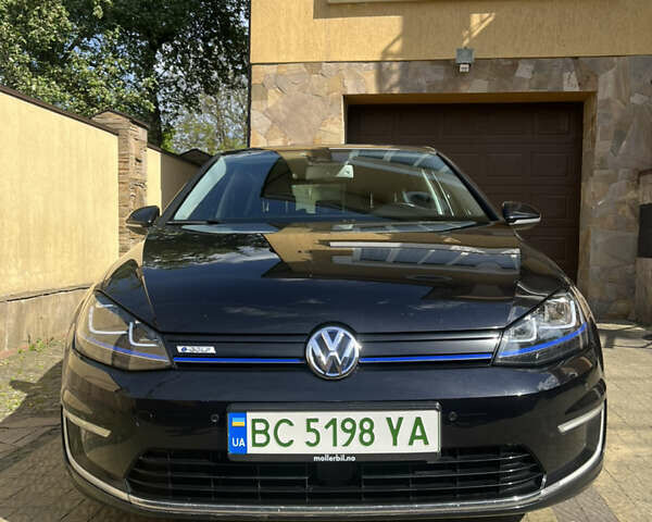 Черный Фольксваген e-Golf, объемом двигателя 0 л и пробегом 99 тыс. км за 9999 $, фото 1 на Automoto.ua