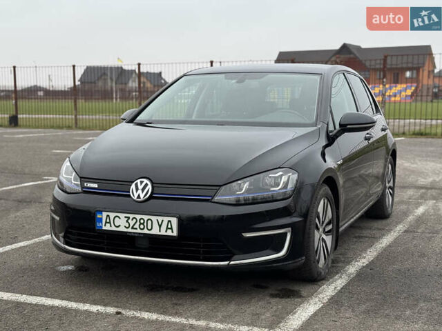 Черный Фольксваген e-Golf, объемом двигателя 0 л и пробегом 161 тыс. км за 9500 $, фото 1 на Automoto.ua
