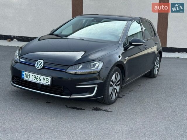 Черный Фольксваген e-Golf, объемом двигателя 0 л и пробегом 85 тыс. км за 8300 $, фото 1 на Automoto.ua