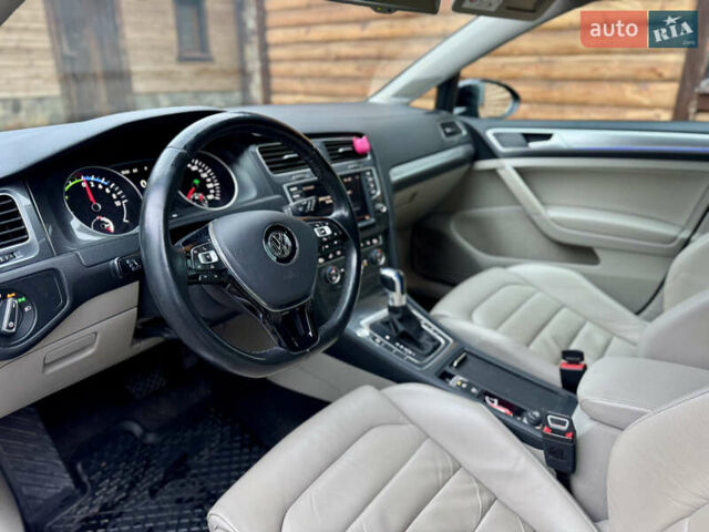 Черный Фольксваген e-Golf, объемом двигателя 0 л и пробегом 141 тыс. км за 9200 $, фото 1 на Automoto.ua